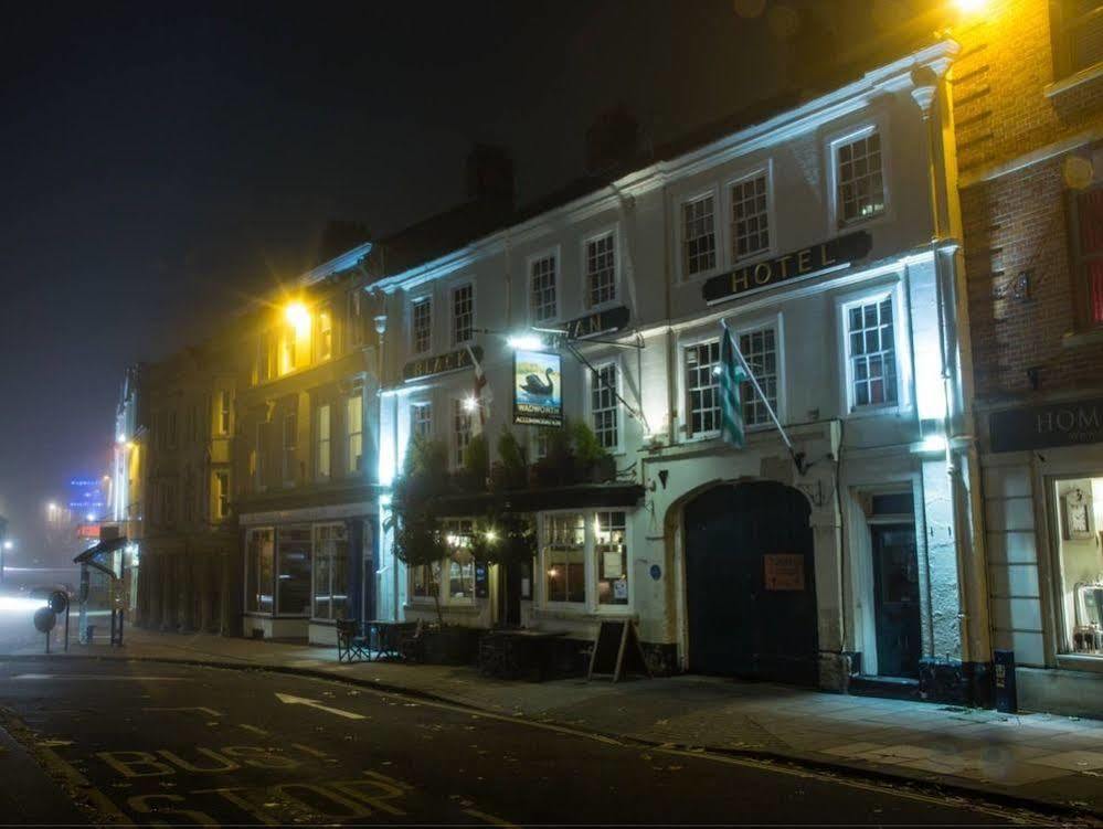 ديفايزيس Black Swan Hotel المظهر الخارجي الصورة